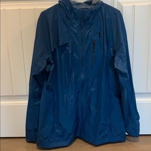 Under armor windbreaker XL